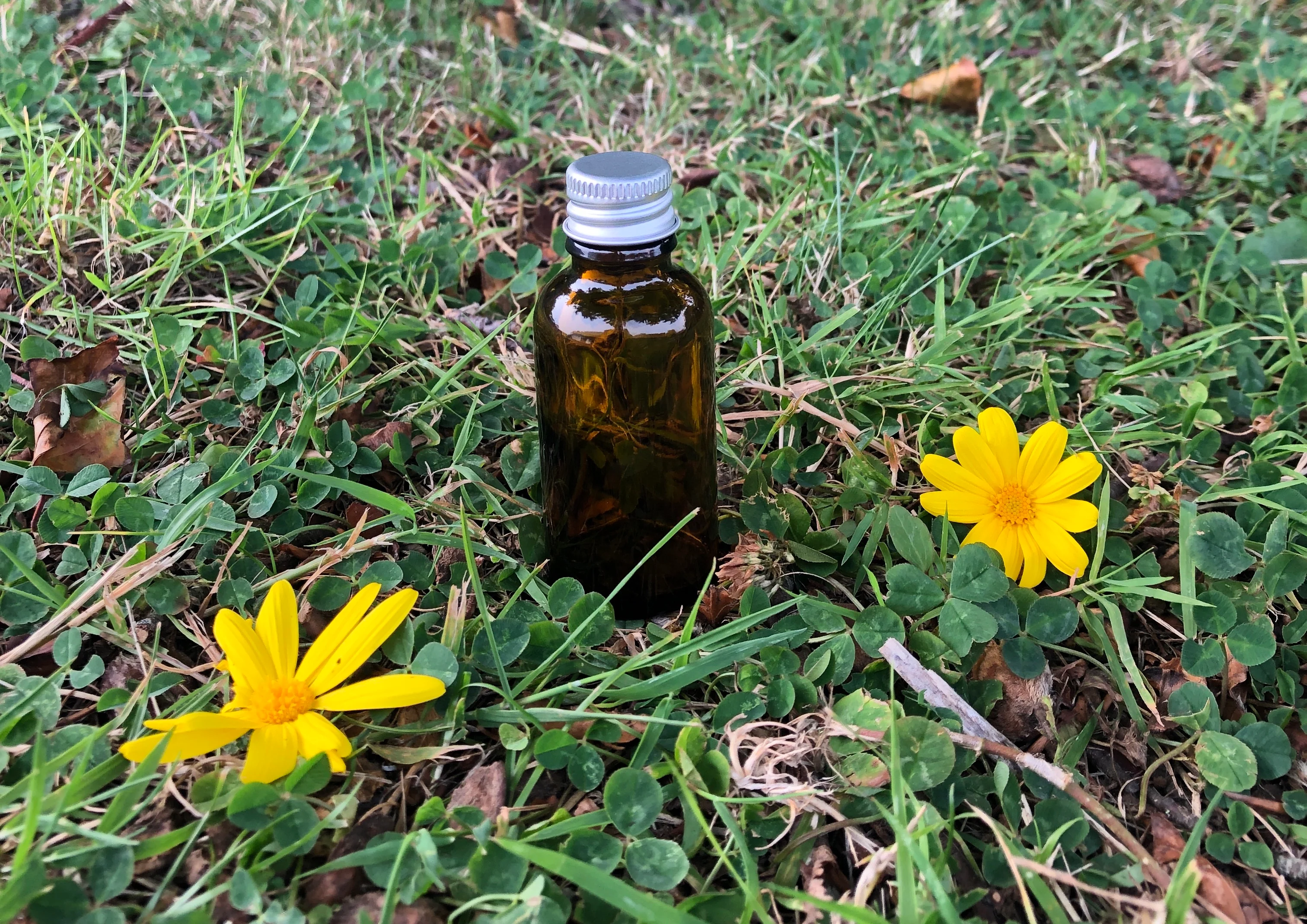 10ml Amber Glass Bottle (GL18 Narrow neck) - Image 10