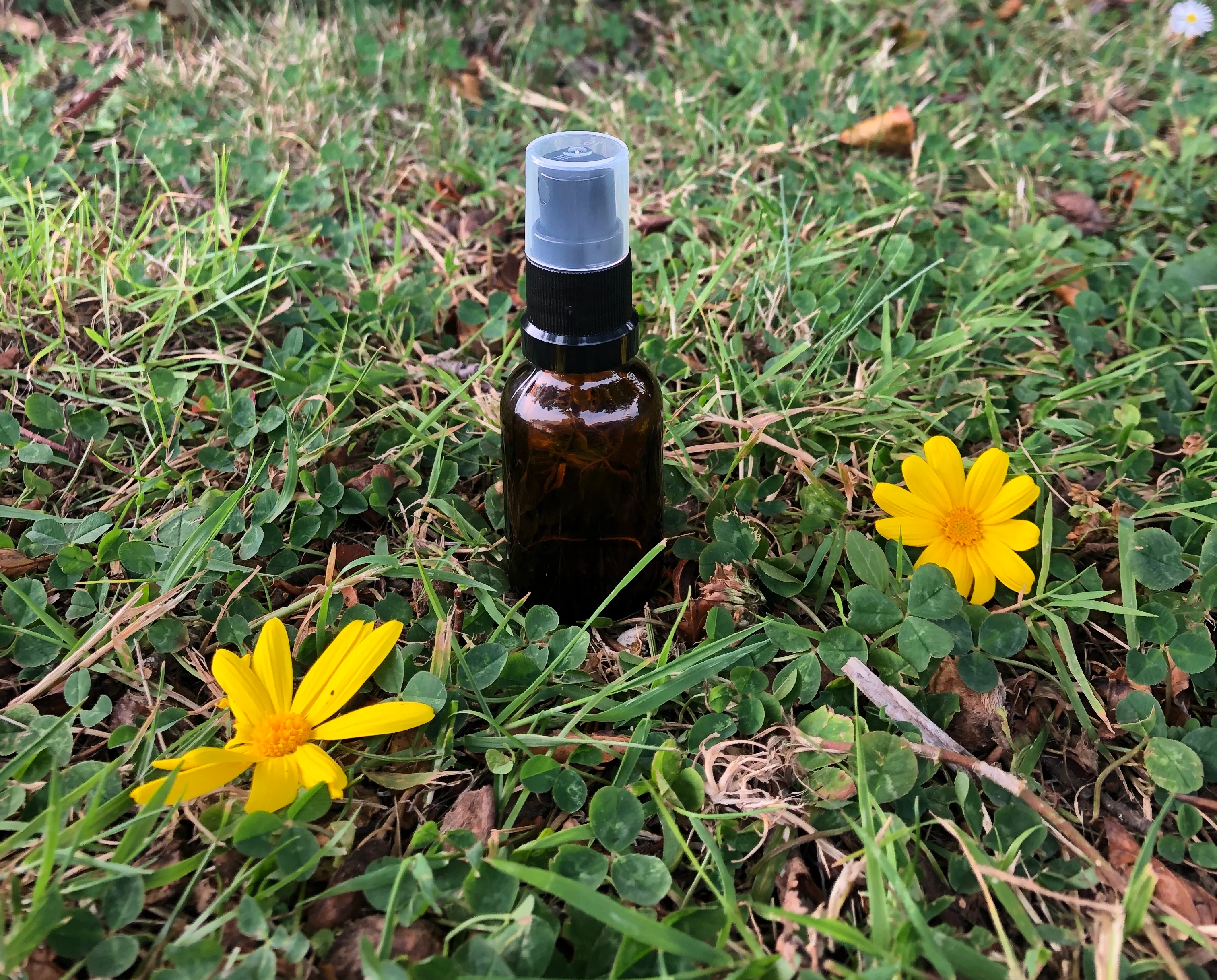 10ml Amber Glass Bottle (GL18 Narrow neck) - Image 5