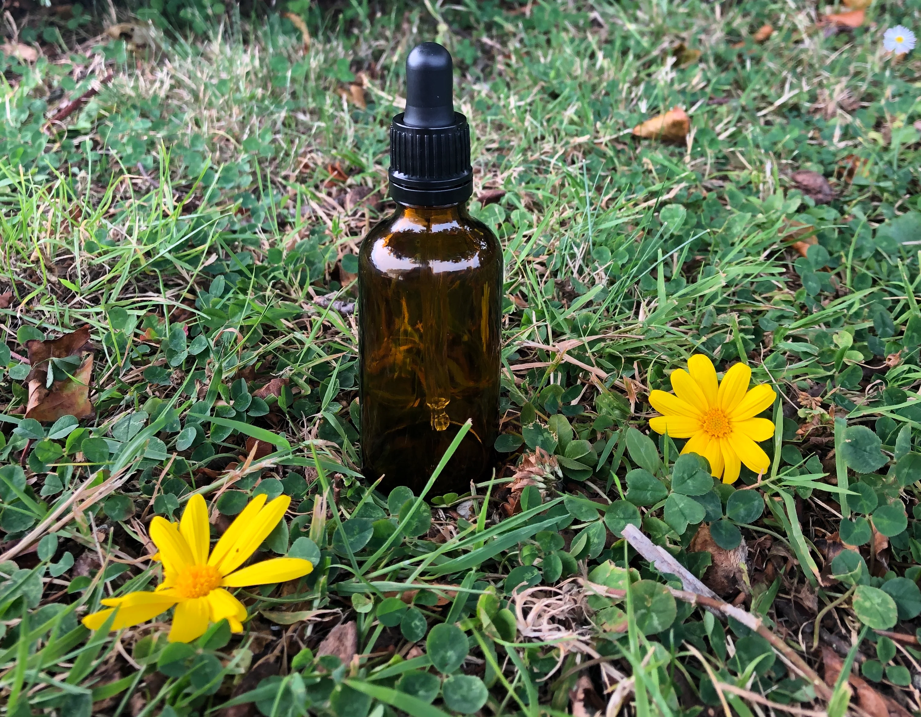 10ml Amber Glass Bottle (GL18 Narrow neck) - Image 8