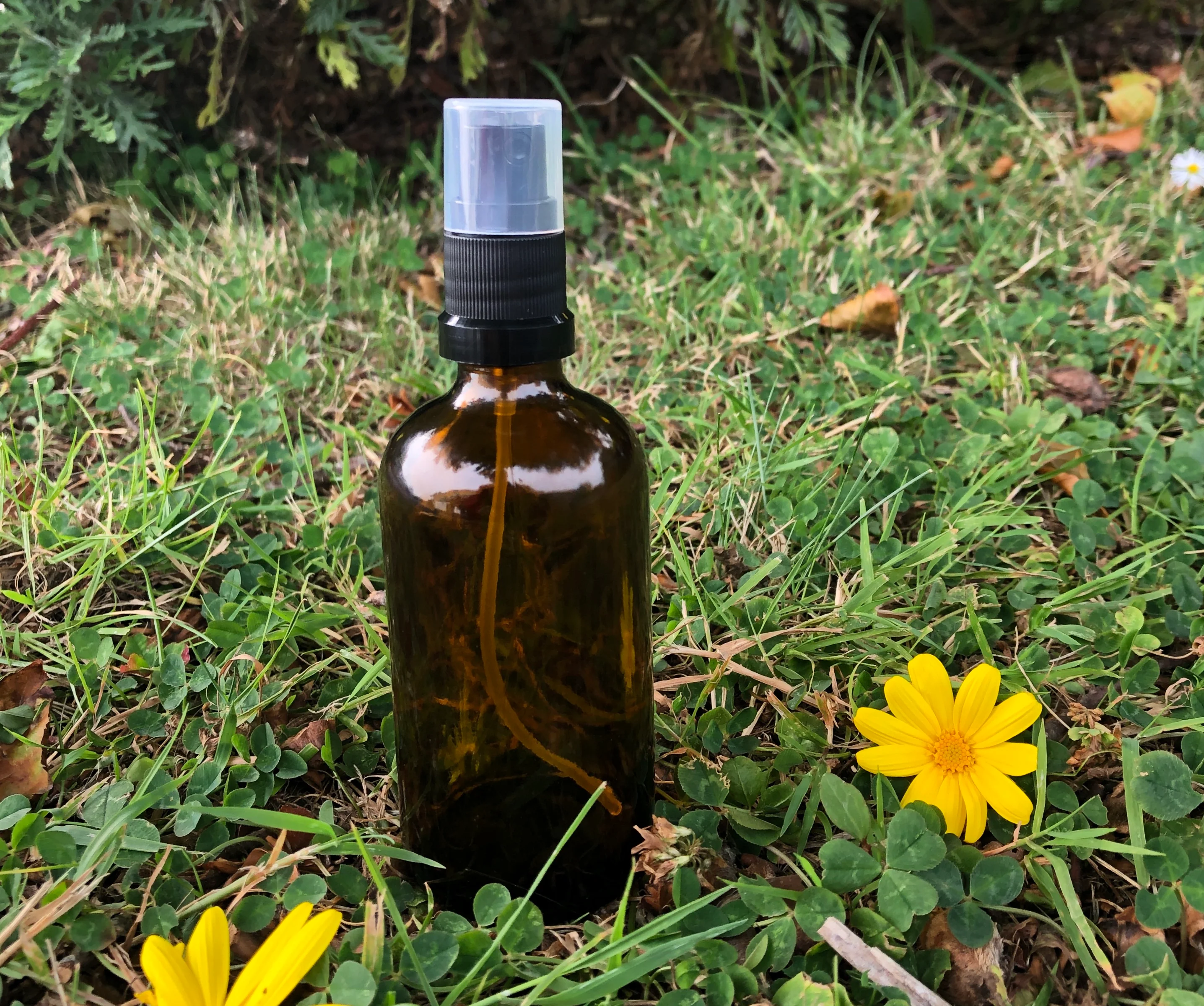 100ml Amber Glass Bottle (GL18 Narrow neck) - Image 5