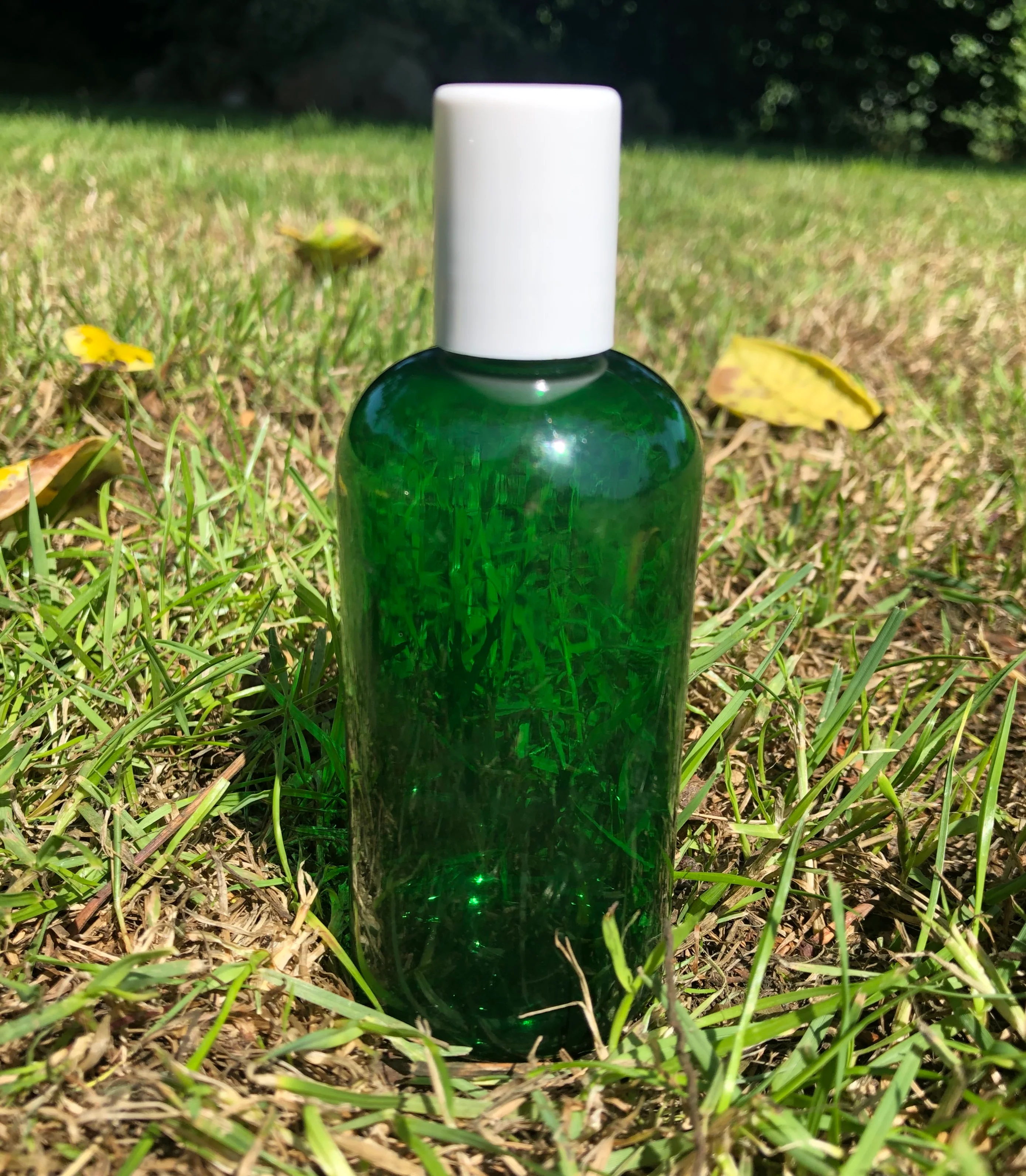 100 ml Green Plastic (PETG) Bottles - Image 3