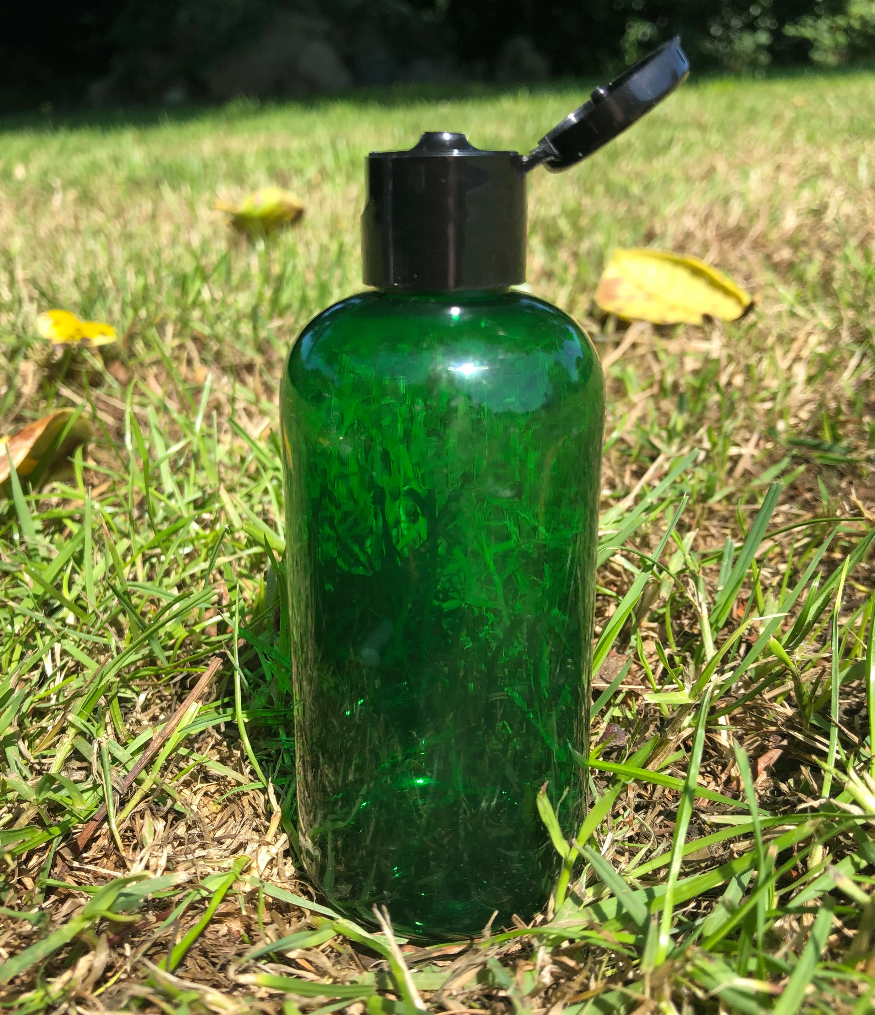 100 ml Green Plastic (PETG) Bottles - Image 4
