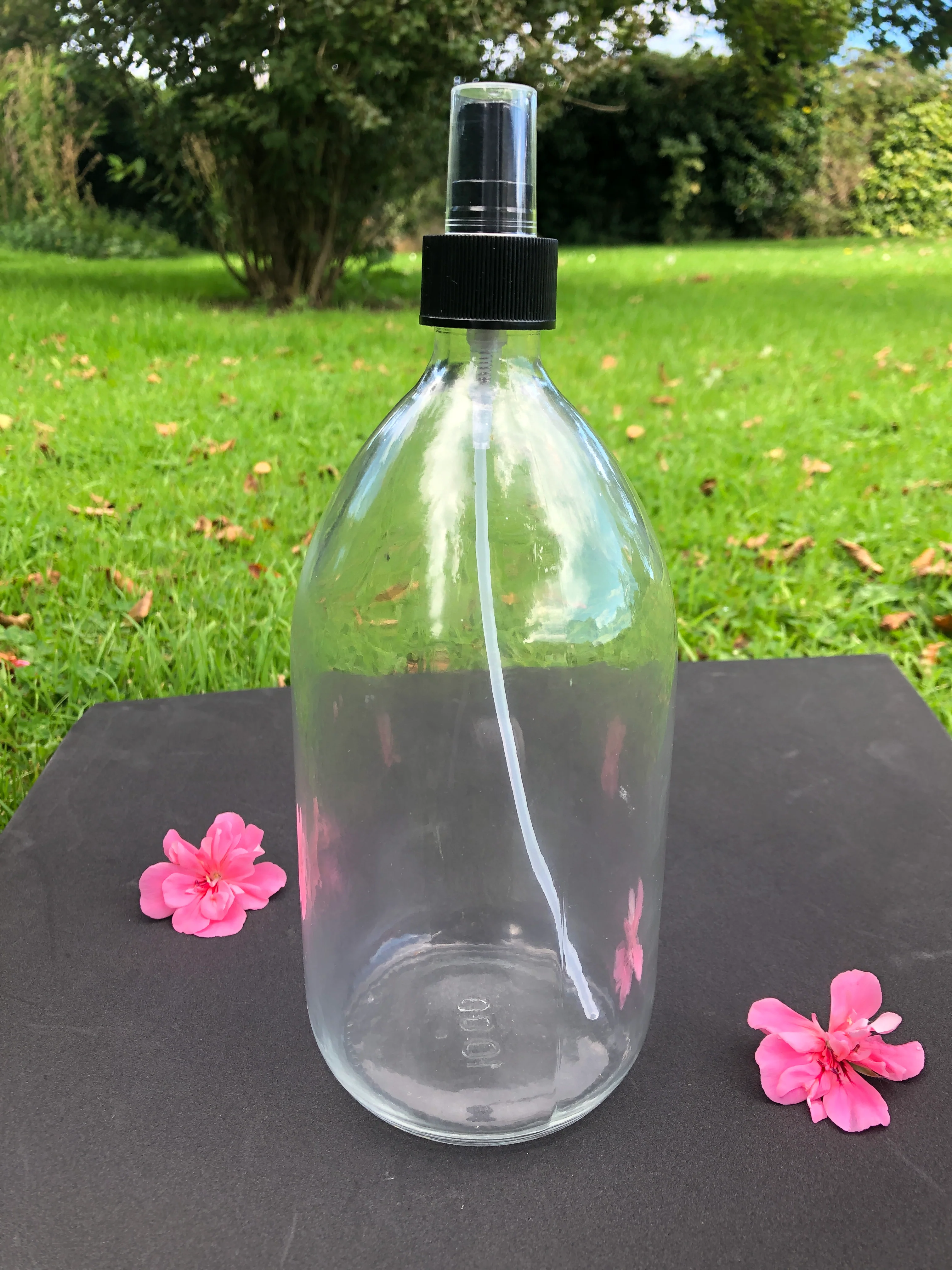1000ml Medical Round Clear Glass bottle - Image 3
