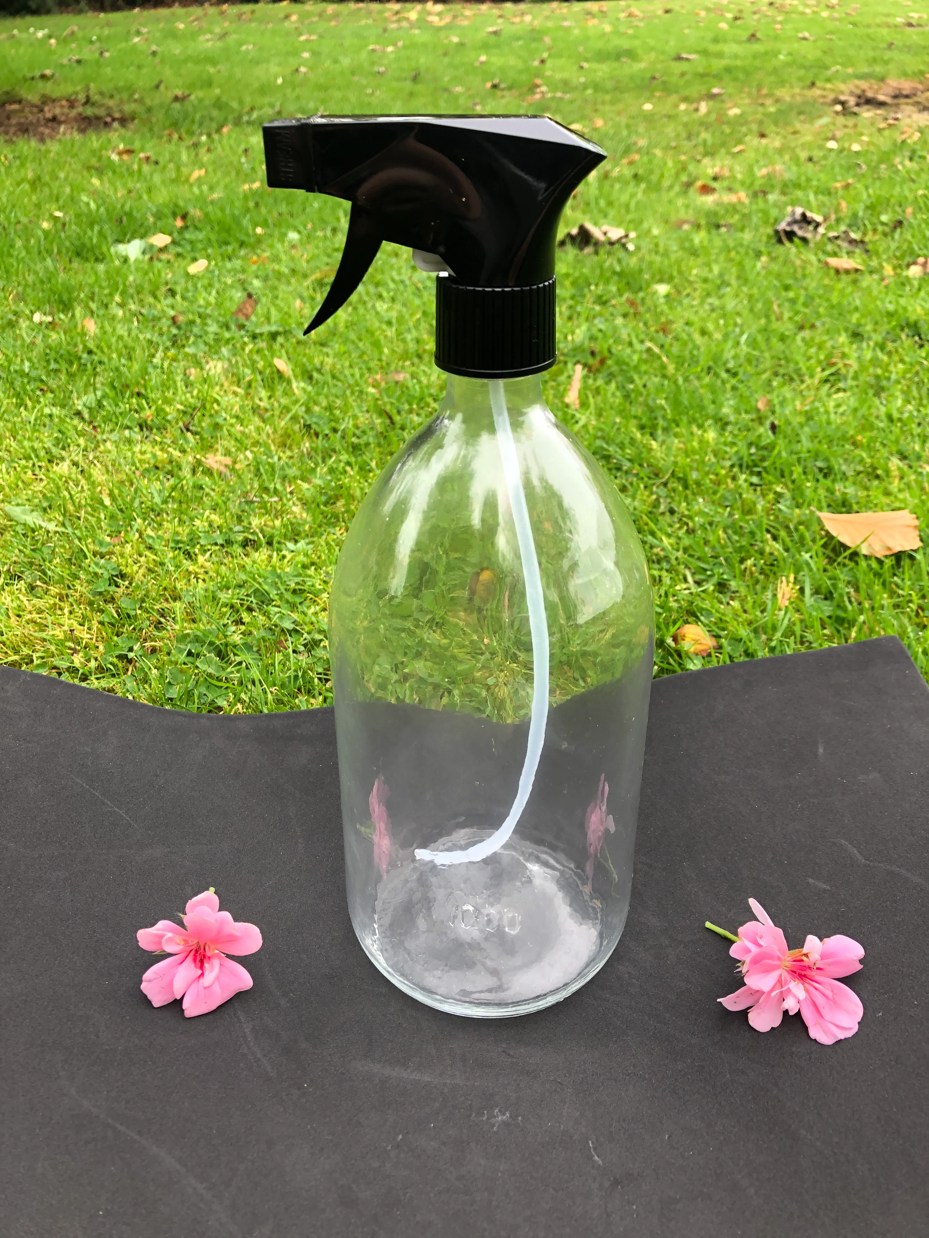 1000ml Medical Round Clear Glass bottle - Image 4