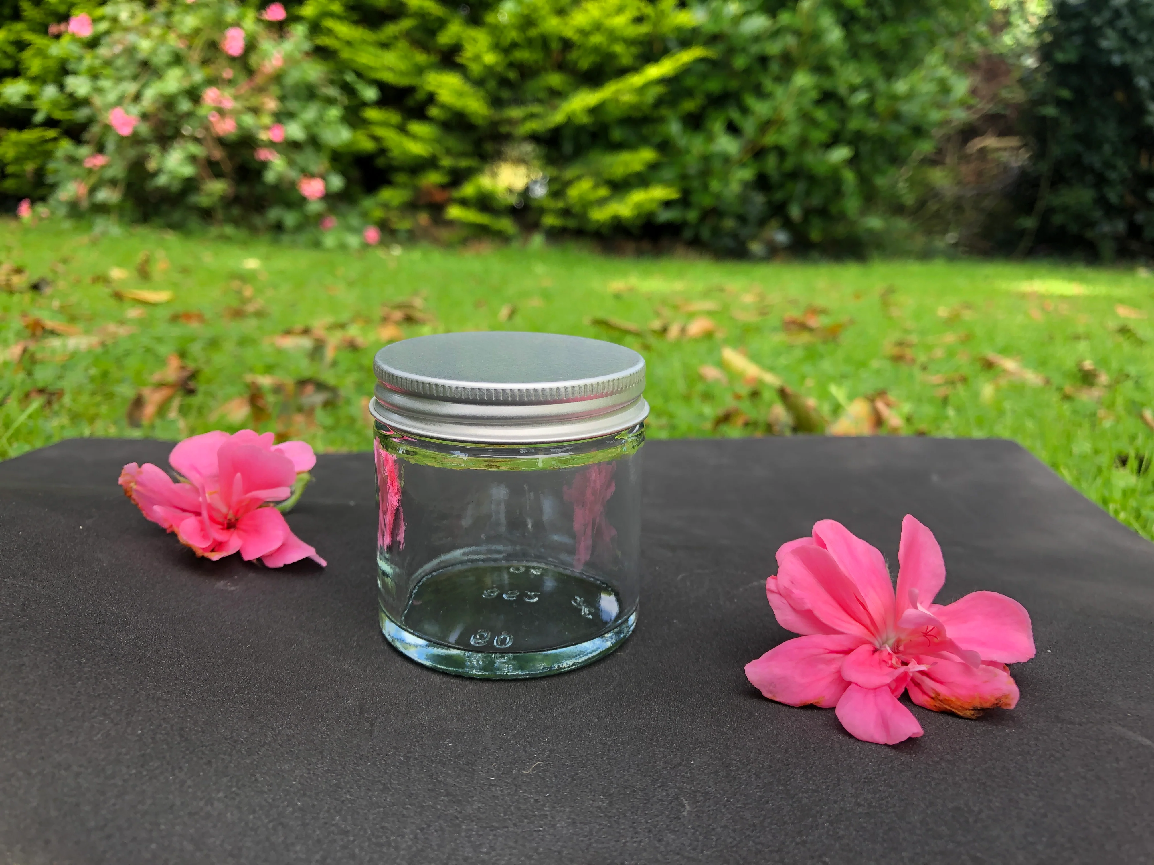 30ml Clear Glass Jars - Image 4