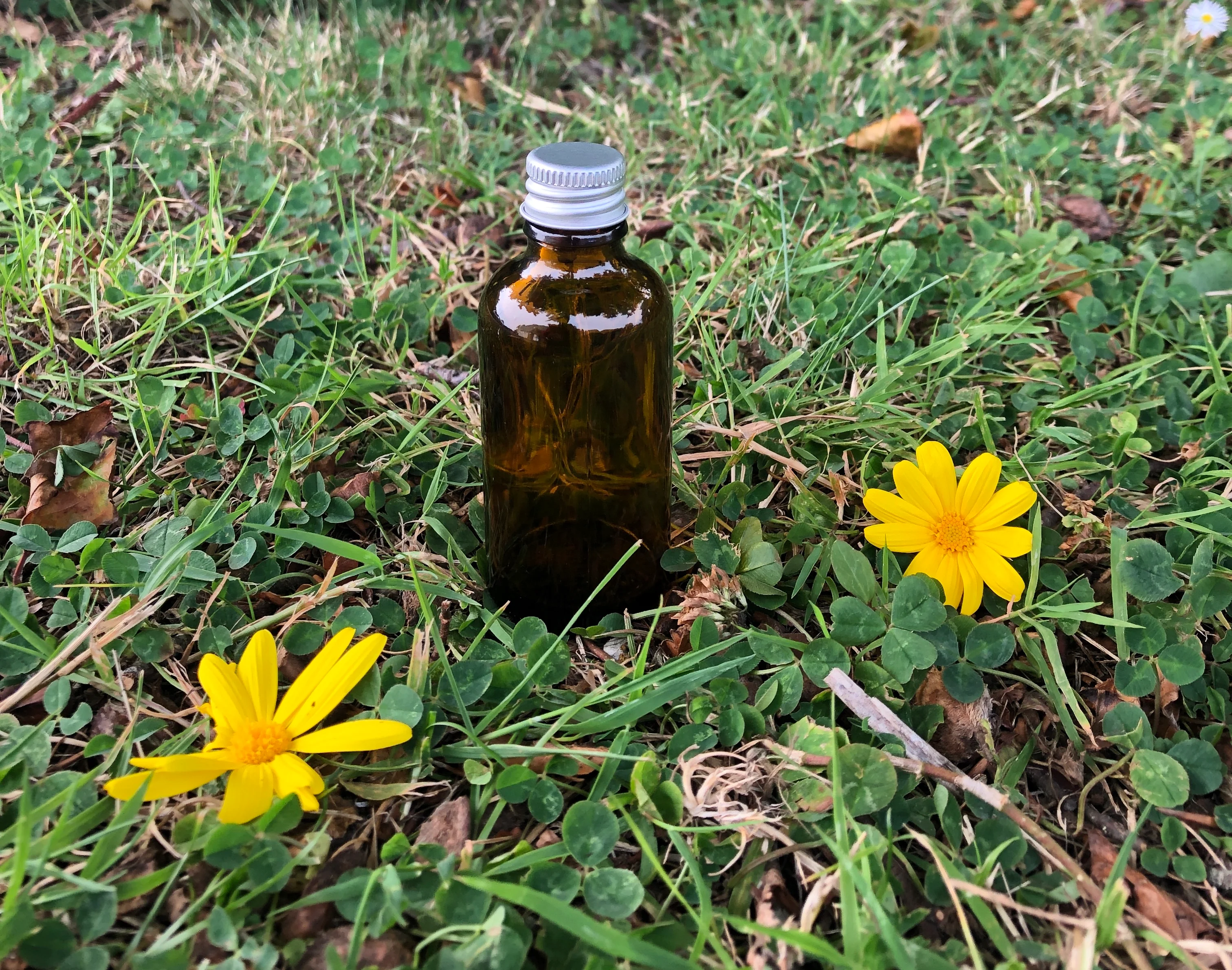 50ml Amber Glass Bottle (GL18 Narrow neck) - Image 3