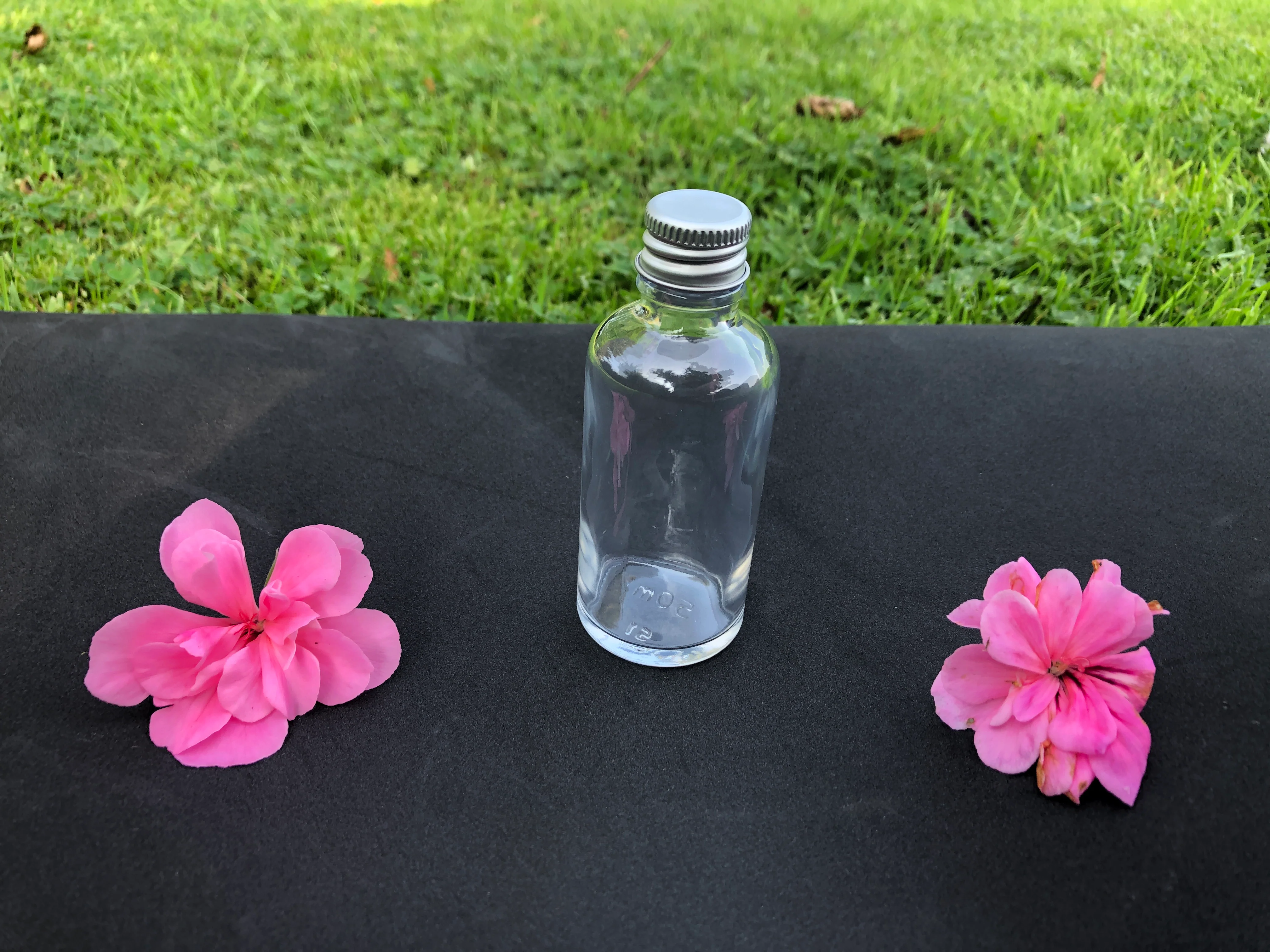 50ml Clear Glass Bottle (GL18 Narrow neck) - Image 4