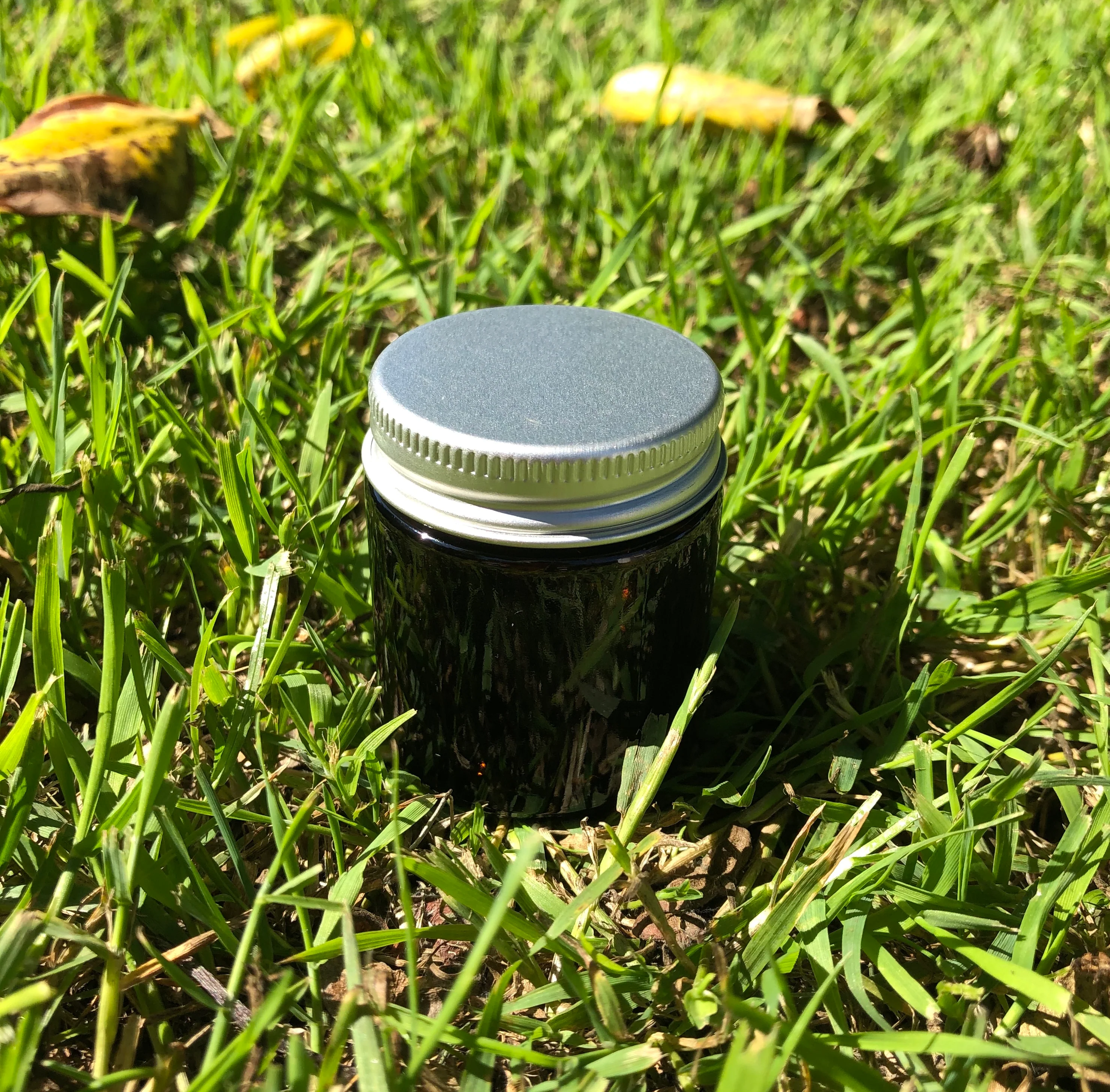 60ml Amber Glass Jars - Image 3