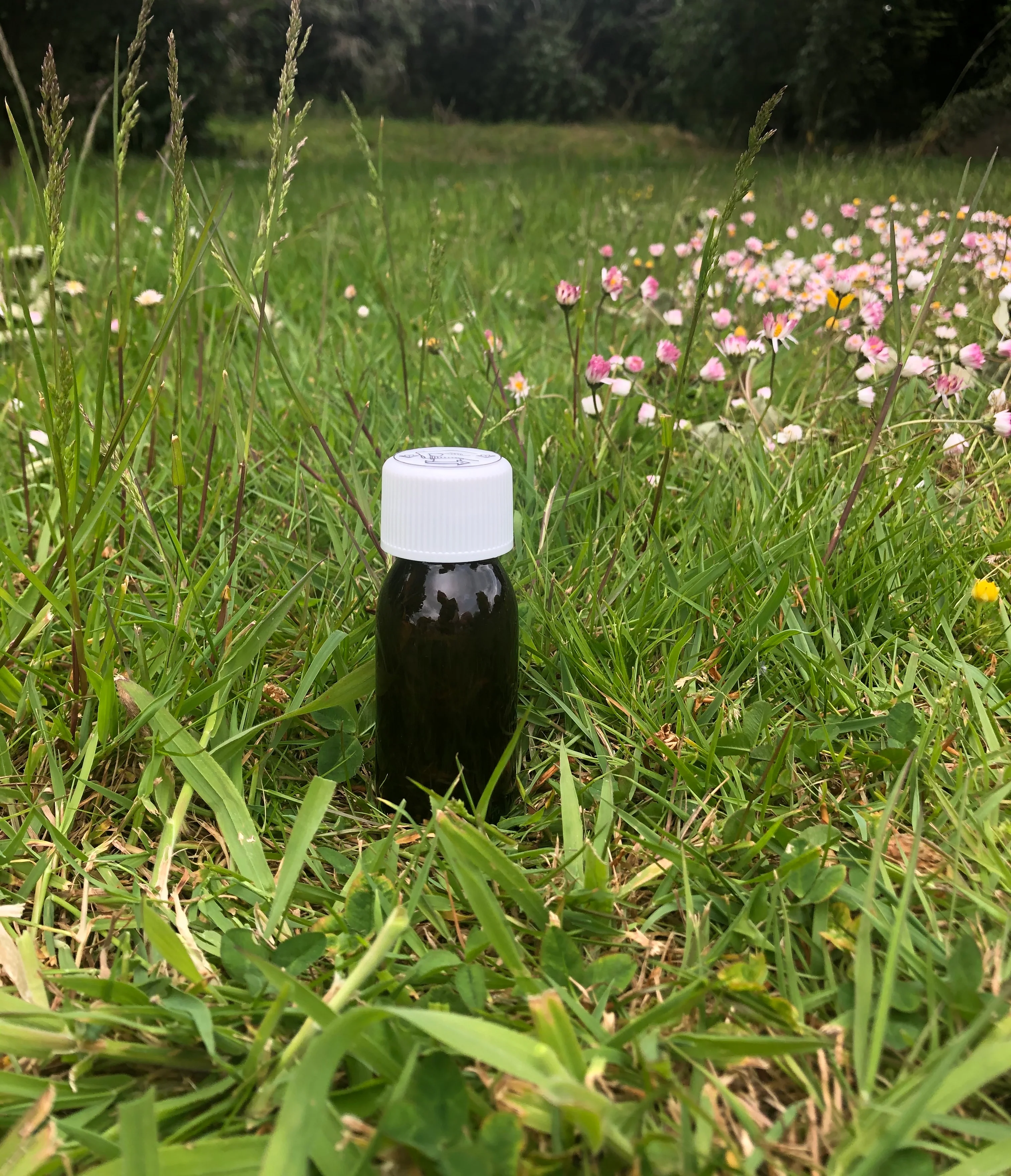 60ml Medical Round Amber Glass Bottle - Image 4