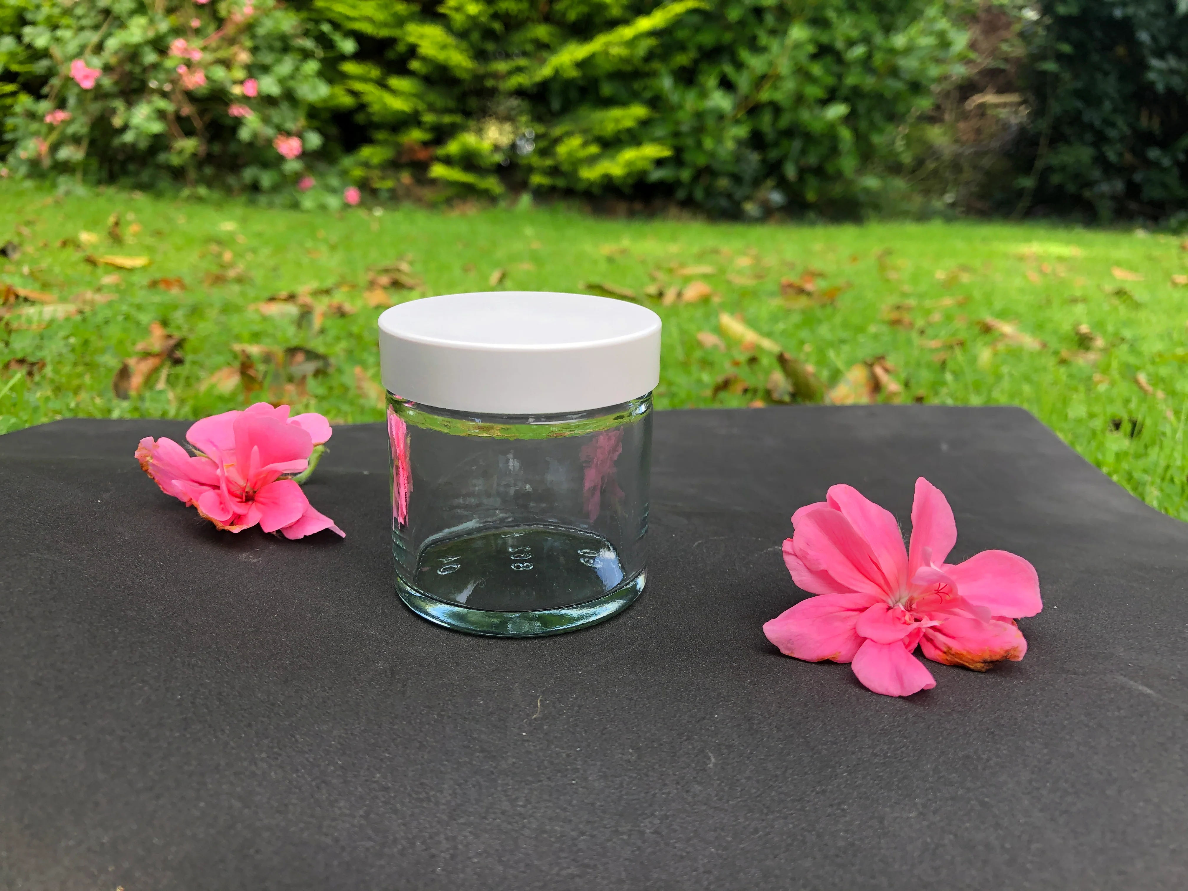 60ml Clear Glass Jars - Image 3